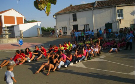 Un ingenioso desfile y la Ruta de la Limonada notas denominantes en las fiestas de este año